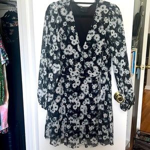 Wrap dress black and white floral worn once